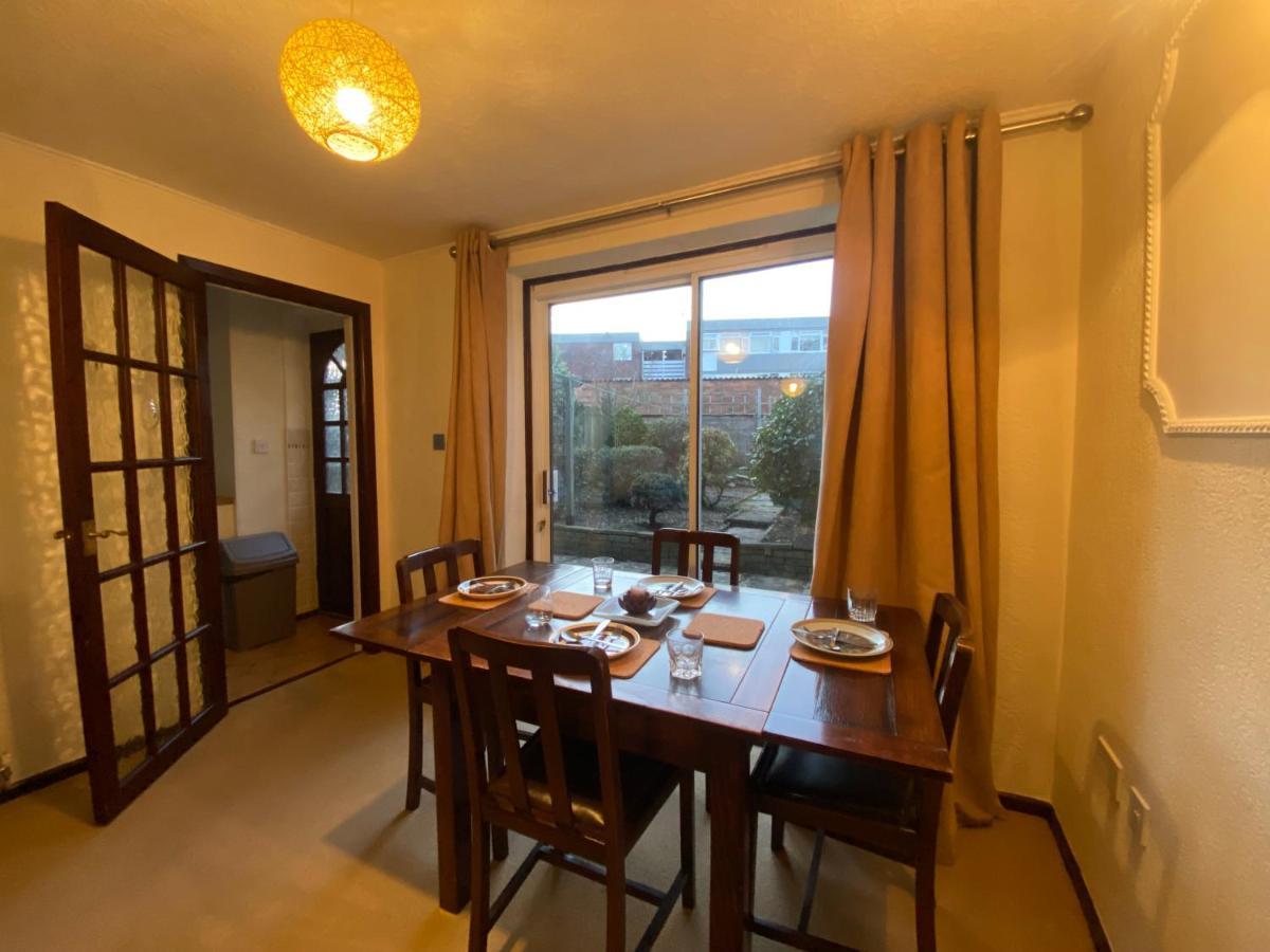 Serene 4Br In Harborne Close To Qe Hospital, Harborne Centre Μπέρμιγχαμ Εξωτερικό φωτογραφία