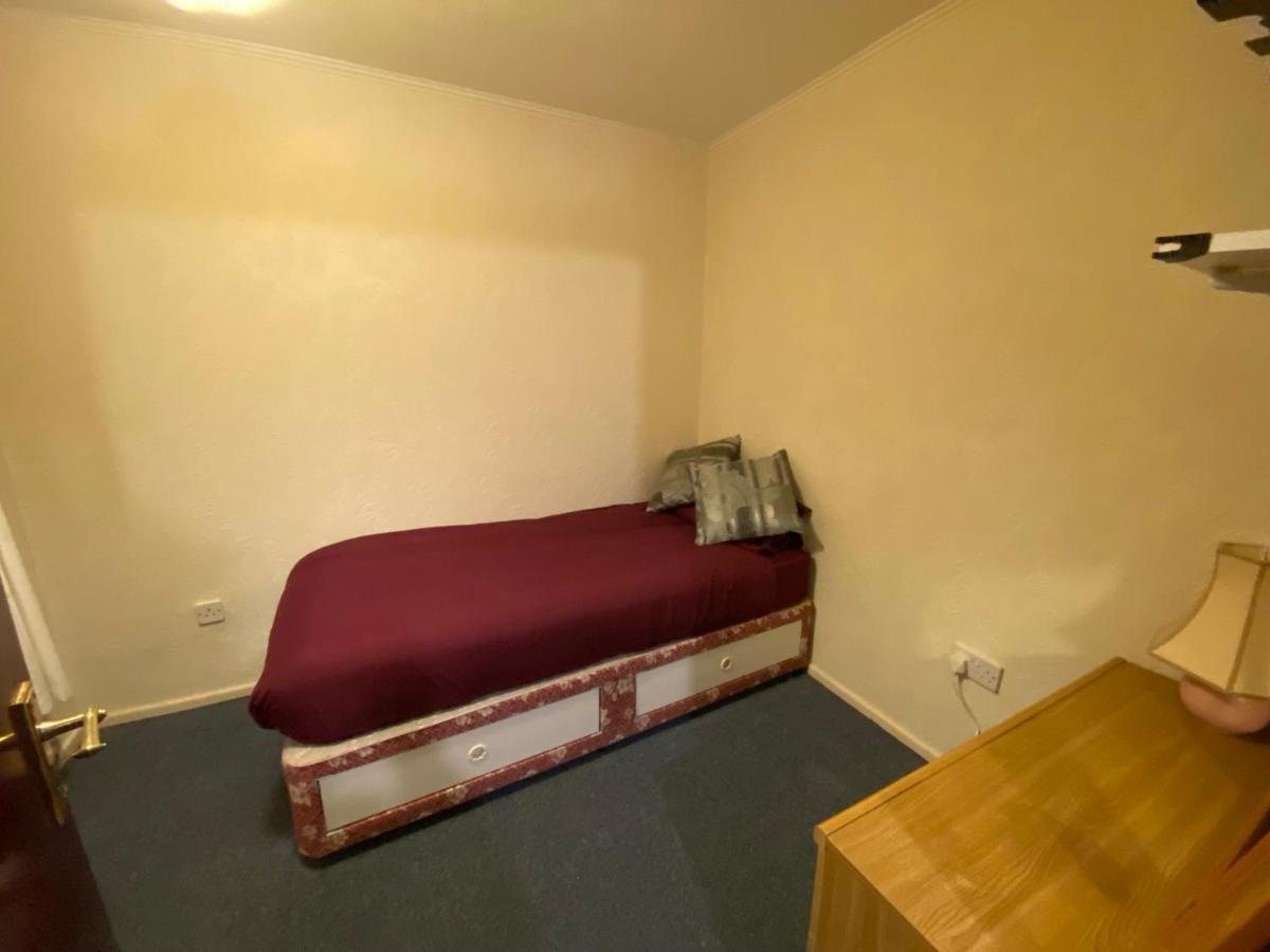Serene 4Br In Harborne Close To Qe Hospital, Harborne Centre Μπέρμιγχαμ Εξωτερικό φωτογραφία