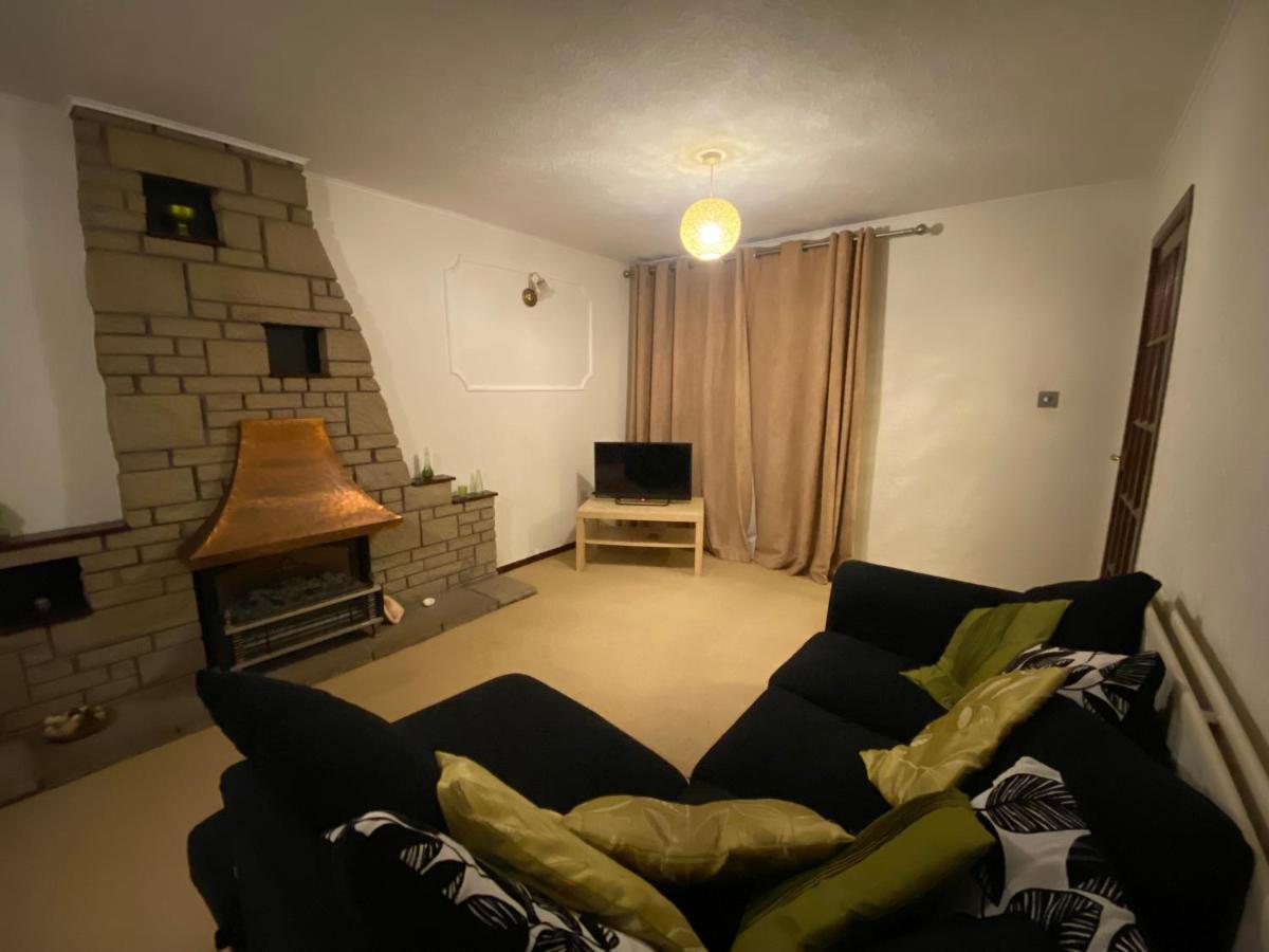 Serene 4Br In Harborne Close To Qe Hospital, Harborne Centre Μπέρμιγχαμ Εξωτερικό φωτογραφία