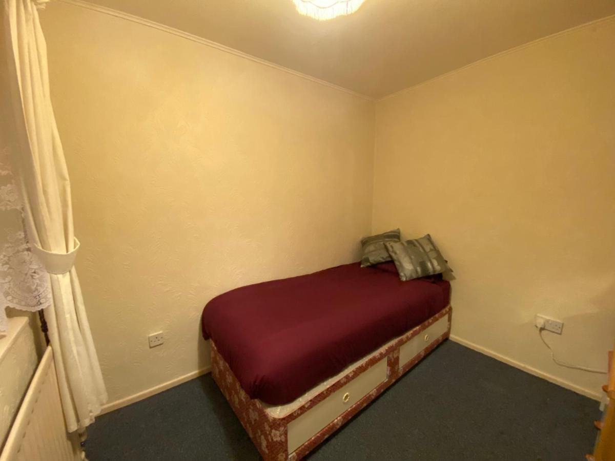 Serene 4Br In Harborne Close To Qe Hospital, Harborne Centre Μπέρμιγχαμ Εξωτερικό φωτογραφία