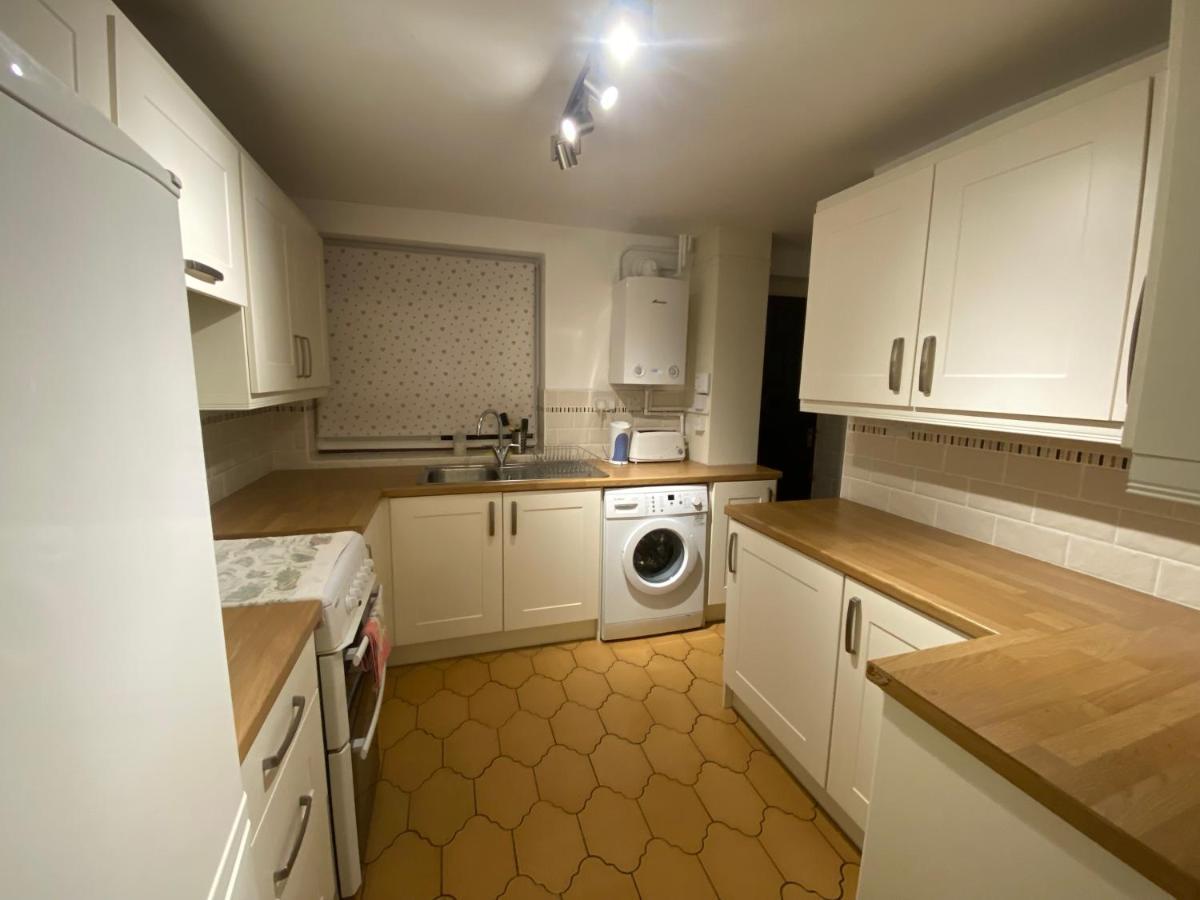 Serene 4Br In Harborne Close To Qe Hospital, Harborne Centre Μπέρμιγχαμ Εξωτερικό φωτογραφία