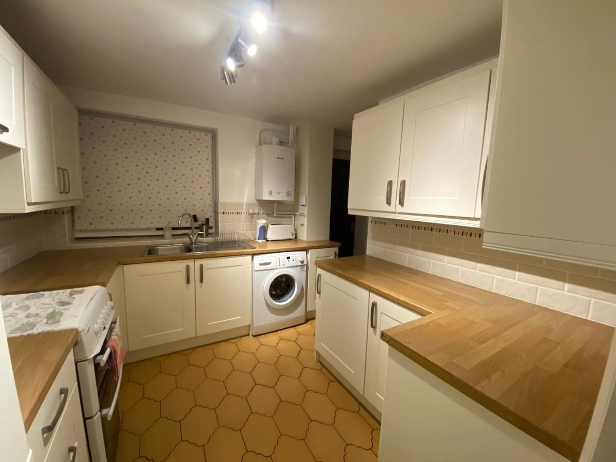 Serene 4Br In Harborne Close To Qe Hospital, Harborne Centre Μπέρμιγχαμ Εξωτερικό φωτογραφία